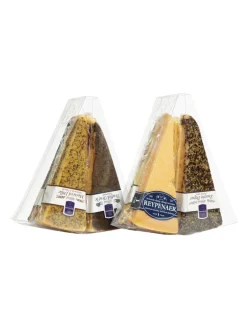 Outlet wijngaard Reypenaer & Wyngaard Flavors Giftset is a special selection of different flavors:  - Reypenaer - 1 year old  - Wyngaard Mustard Dill - 4 months  - Wyngaard Truffle - 4 months  - Wyngaard Black Pepper - 4 months