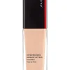 New shiseido Synchro Skin Radiant Lifting Foundation N° 140 30 ml