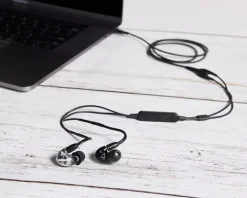 Clearance shure AONIC 4 Sound Isolating Earphones - detailed sound & distinct separation